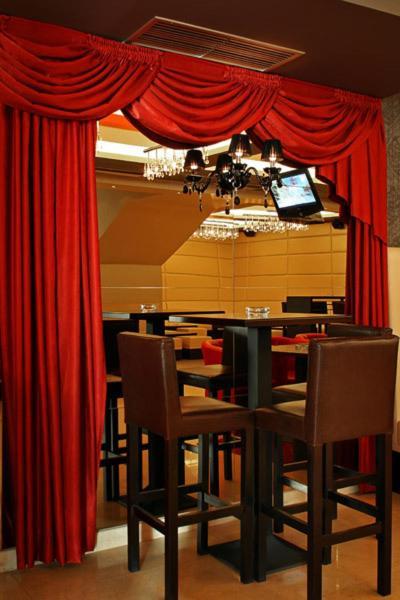Hotel Finix Sandanski Exterior photo