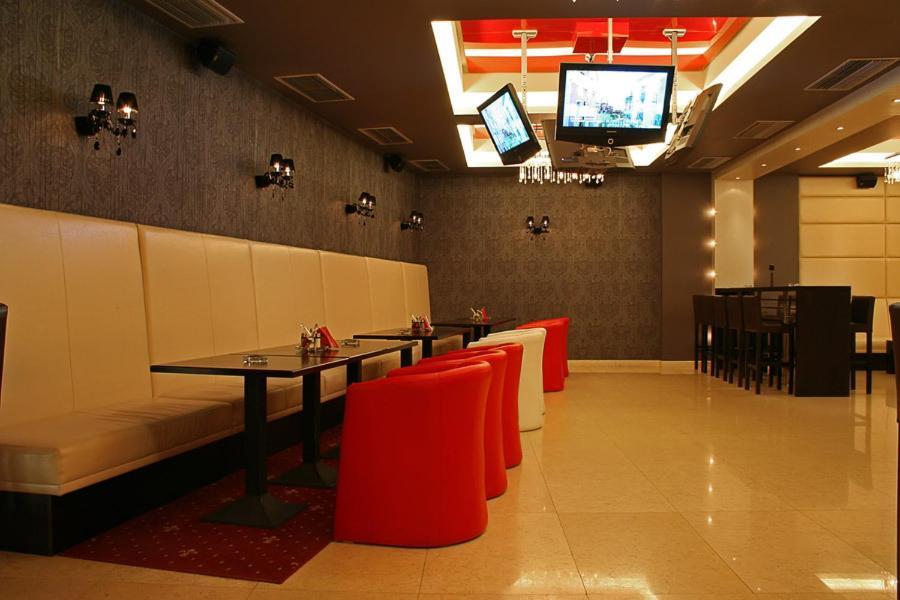 Hotel Finix Sandanski Exterior photo